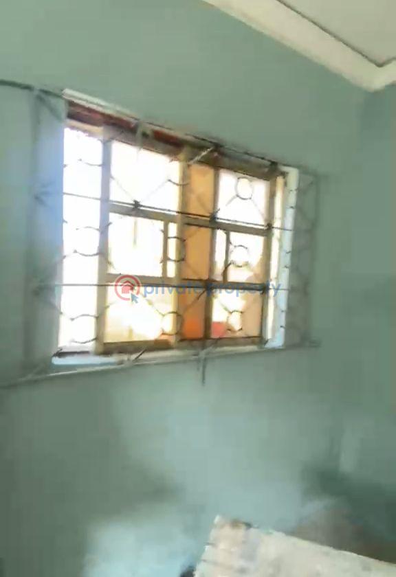 Self Contain For Rent Bariga Shomolu Lagos - 6