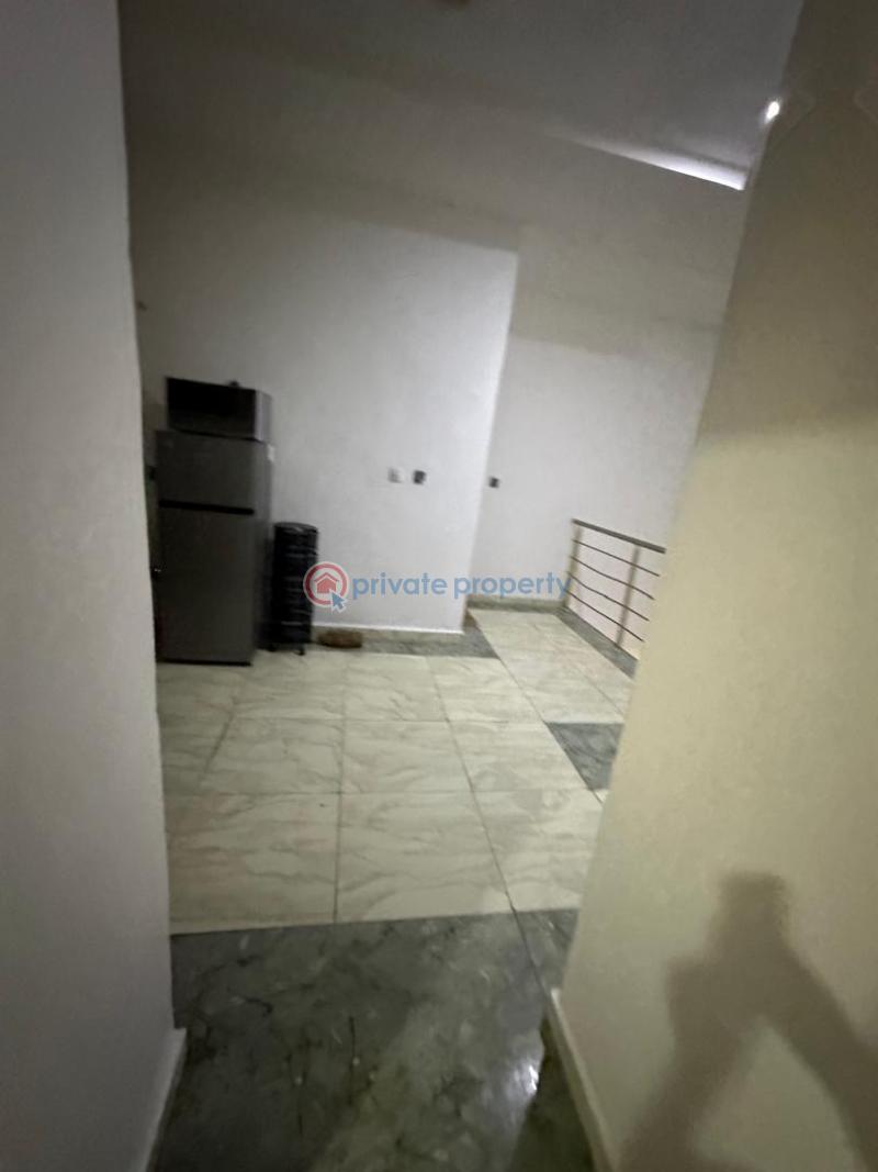 1 bedroom Shared Apartment For Rent Orchid Road Lekki Lagos - 3