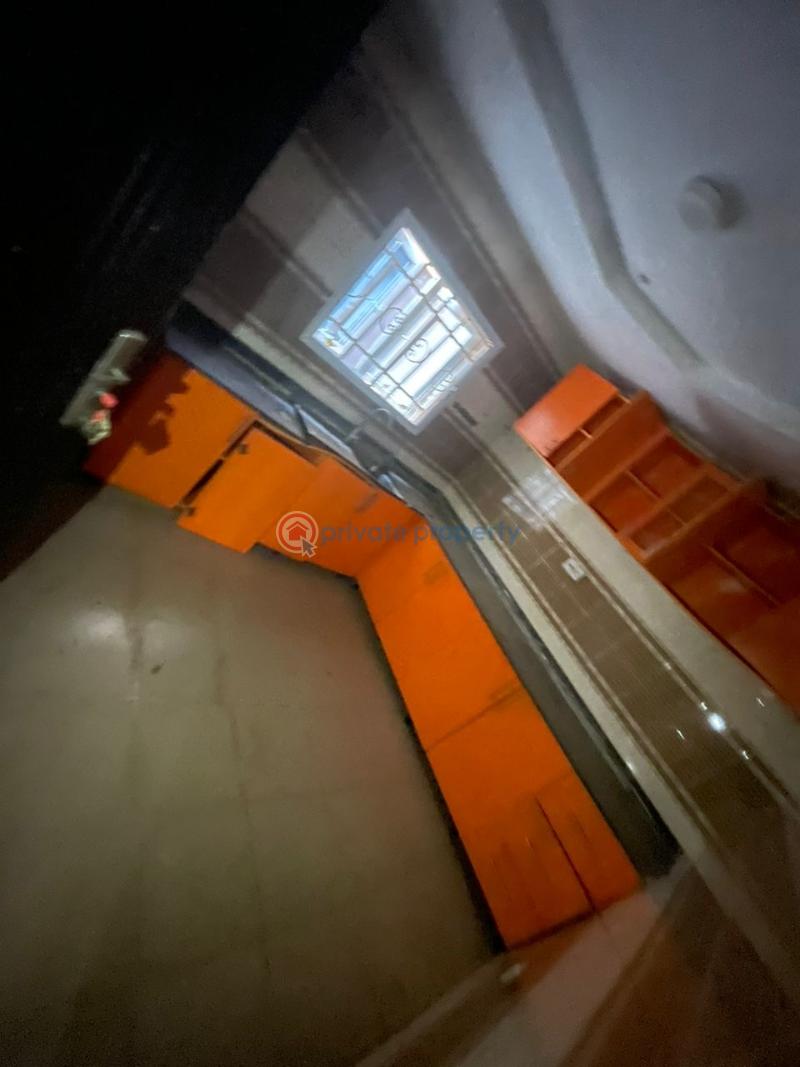 2 bedroom Duplex For Rent Unity Estate,hazzan Block Elebu Akala Express Ibadan Oyo - 9
