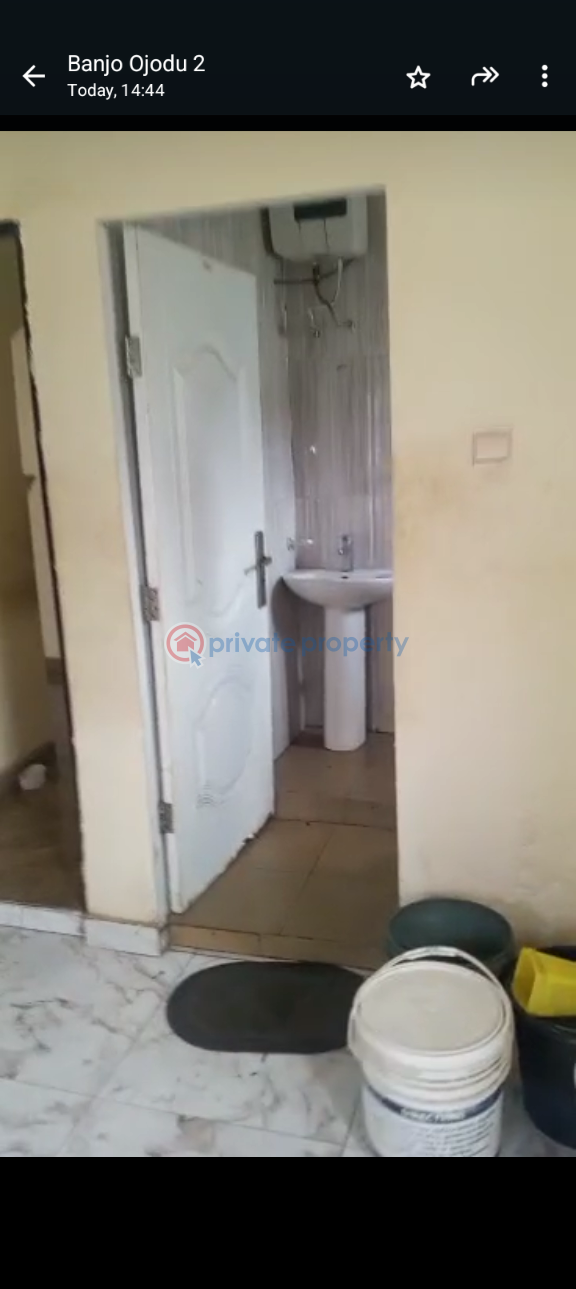 2 bedroom Block Of Flats For Rent Yakoyo/Alagbole Ojodu Lagos - 8