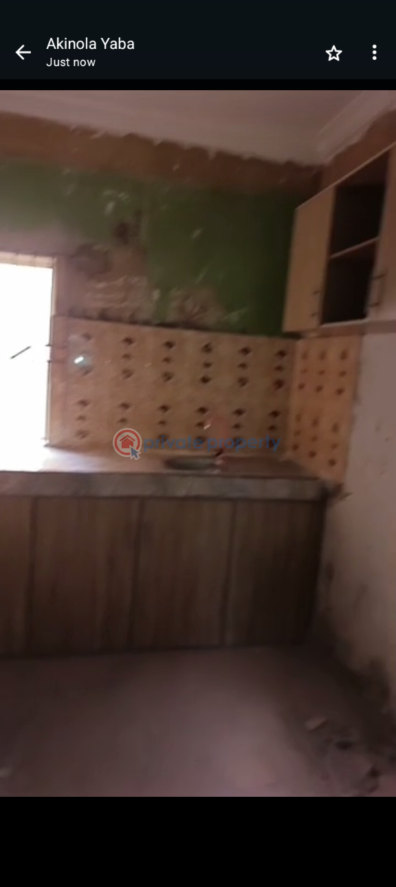2 bedroom Block Of Flats For Rent Ilupeju Shomolu Lagos - 6