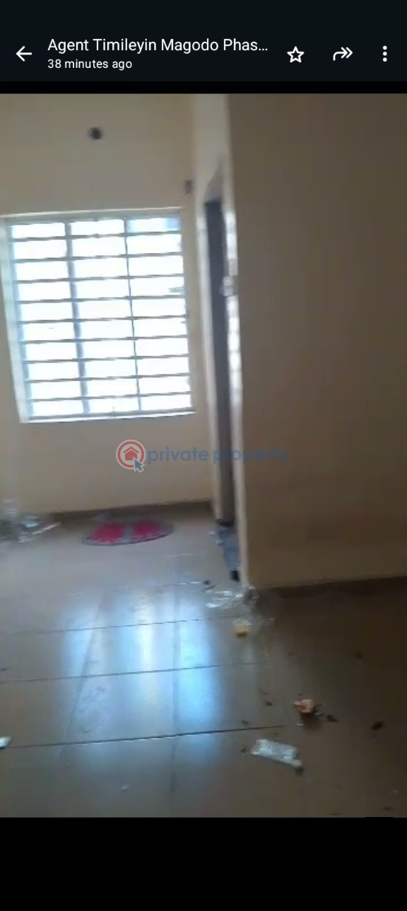 2 bedroom Block Of Flats For Rent Magodo GRA Phase 1 Ojodu Lagos - 2