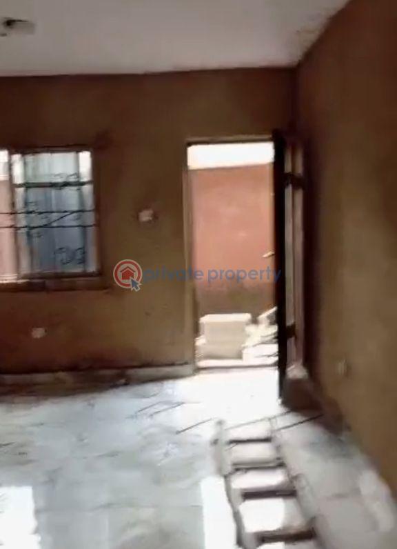 2 bedroom Block Of Flats For Rent Berger Ojodu Lagos - 2