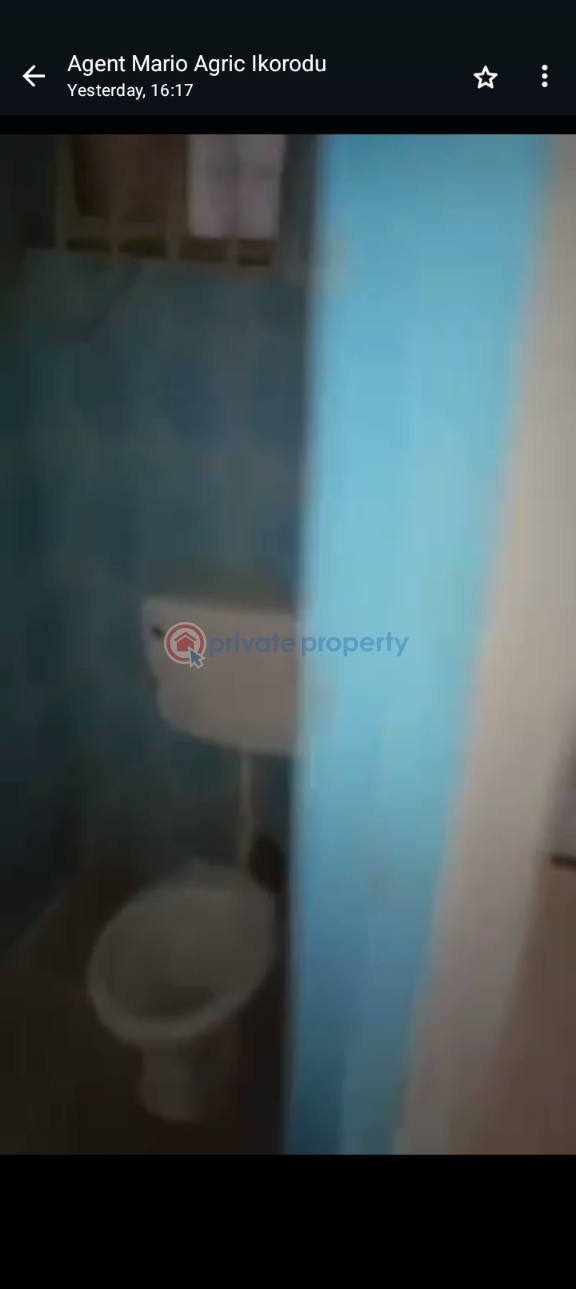 2 bedroom Block Of Flats For Rent Isawo Ikorodu Lagos - 3