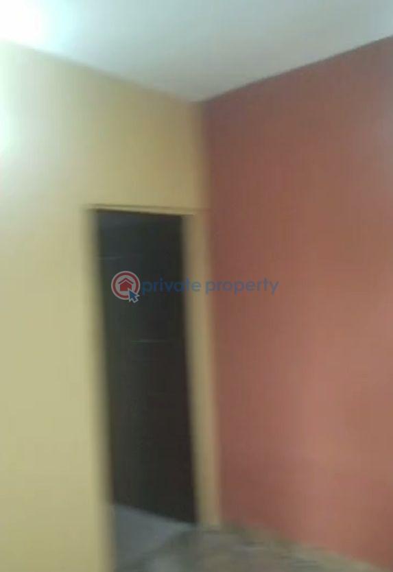 2 bedroom Block Of Flats For Rent Lawanson Surulere Lagos - 0