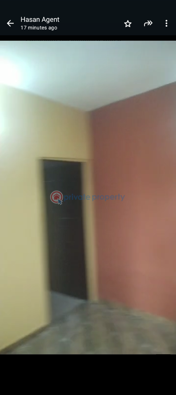 2 bedroom Block Of Flats For Rent Lawanson Surulere Lagos - 1