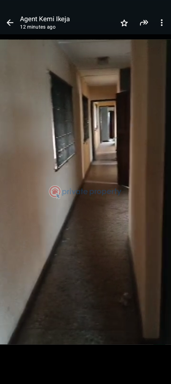 3 bedroom Block Of Flats For Rent Adeniyi Jones Ikeja Lagos - 2