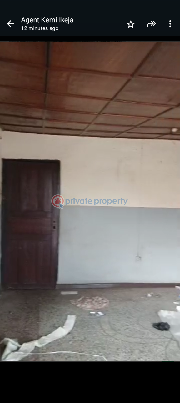3 bedroom Block Of Flats For Rent Adeniyi Jones Ikeja Lagos - 1
