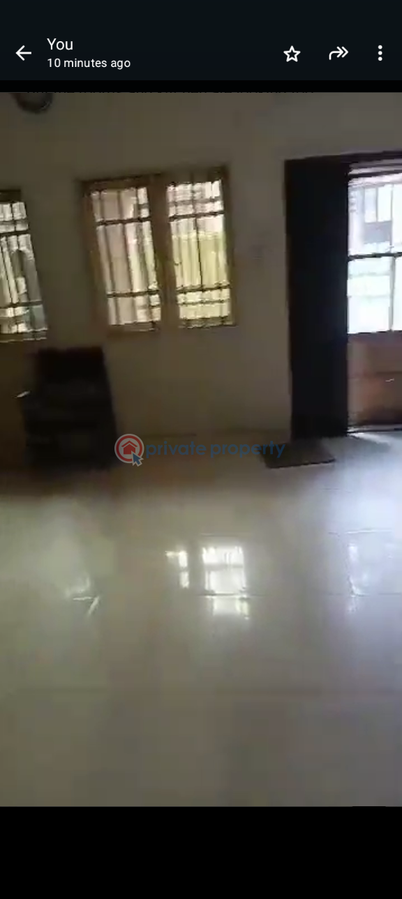 3 bedroom Block Of Flats For Rent Itire-Ikate Surulere Lagos - 1