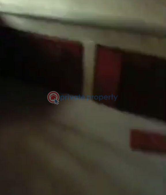 3 bedroom Block Of Flats For Rent Itire-Ikate Surulere Lagos - 9