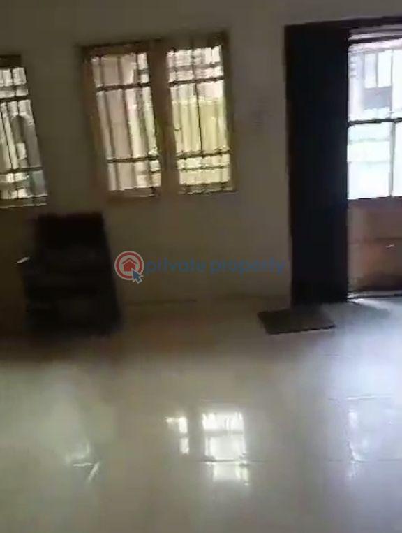3 bedroom Block Of Flats For Rent Itire-Ikate Surulere Lagos - 0