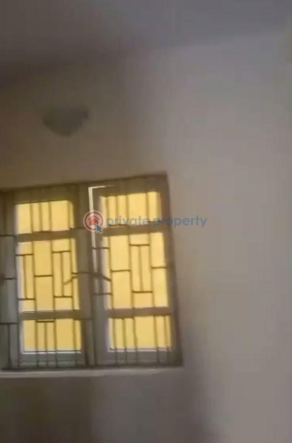 3 bedroom Block Of Flats For Rent Lawanson Surulere Lagos - 4
