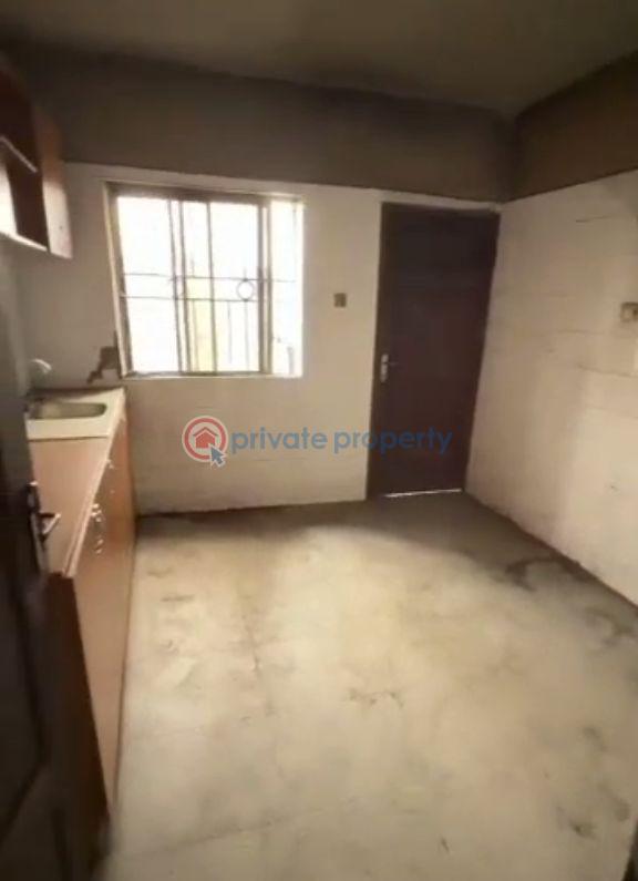 3 bedroom Block Of Flats For Rent Aguda  Surulere Lagos - 1