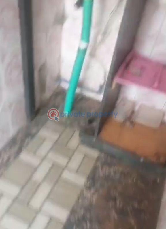 1 bedroom Mini Flat For Rent Ago Palace Isolo Lagos - 4