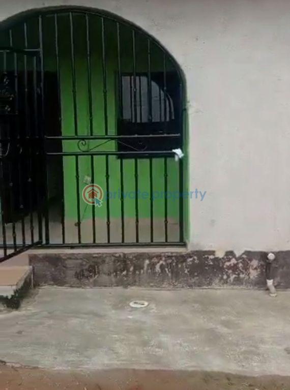 1 bedroom Mini Flat For Rent Egan Ikotun/Igando Lagos - 3