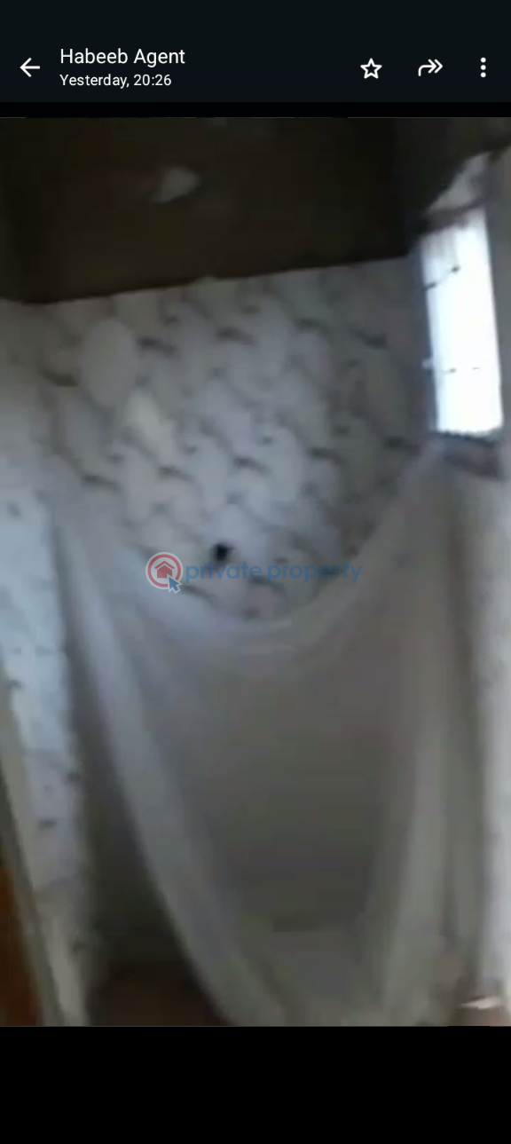 1 bedroom Mini Flat For Rent Itire-Ikate Surulere Lagos - 4