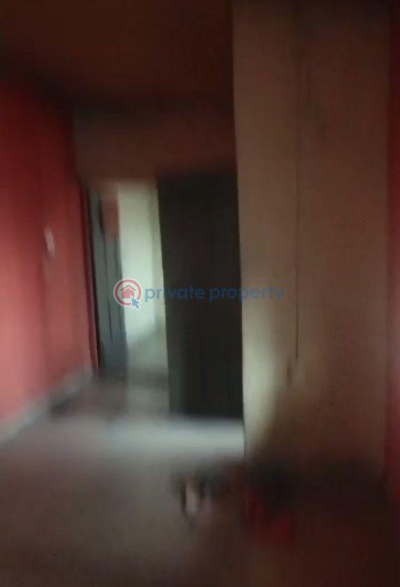 1 bedroom Mini Flat For Rent Lawanson Surulere Lagos - 3
