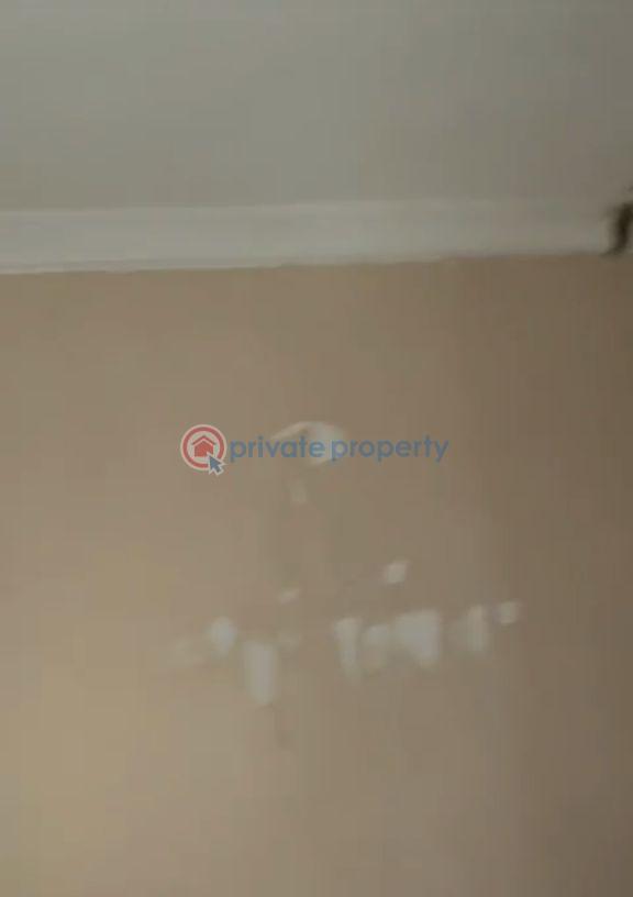 1 bedroom Mini Flat For Rent Onipanu Shomolu Lagos - 0
