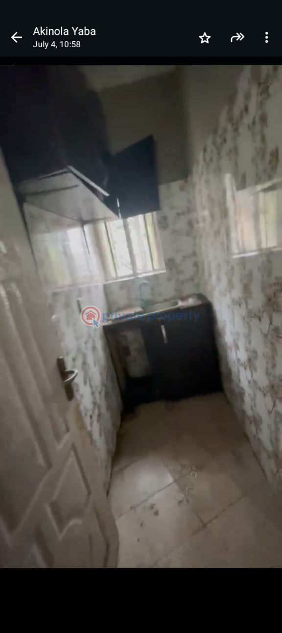 1 bedroom Mini Flat For Rent Shomolu Lagos - 2