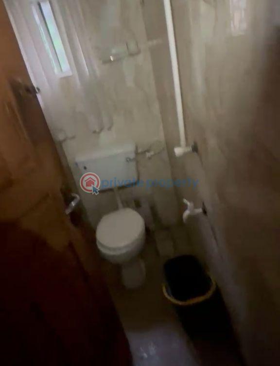 1 bedroom Mini Flat For Rent Shomolu Lagos - 4