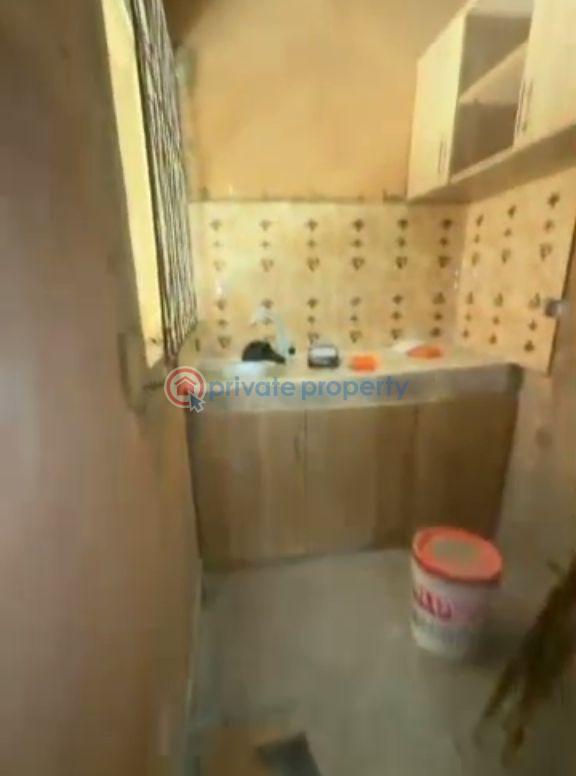 1 bedroom Mini Flat For Rent Shyllon Onipanu Shomolu Lagos - 1