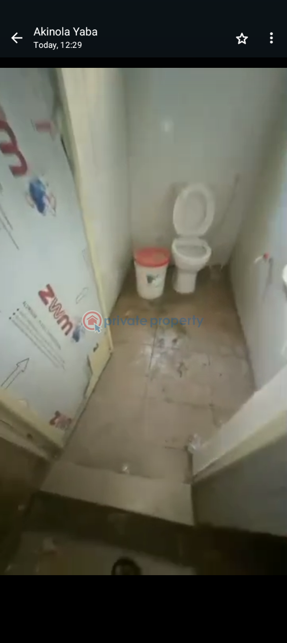 1 bedroom Mini Flat For Rent Shyllon Onipanu Shomolu Lagos - 4