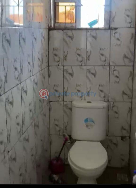 Self Contain For Rent Bariga Shomolu Lagos - 2