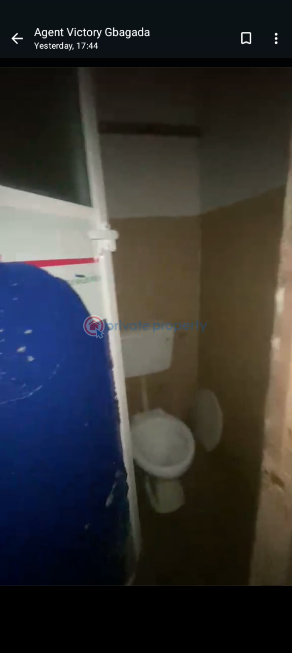Self Contain For Rent Bariga Shomolu Lagos - 1