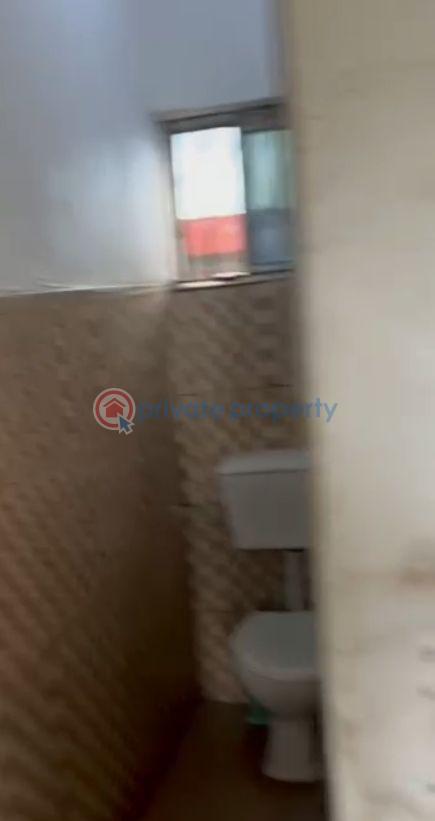 Self Contain For Rent Fola Agoro Yaba Lagos - 3