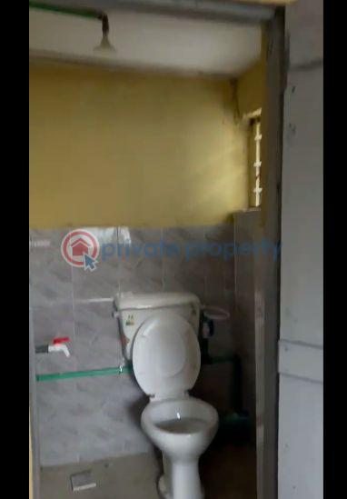 Self Contain For Rent Ijesha Surulere Lagos - 3