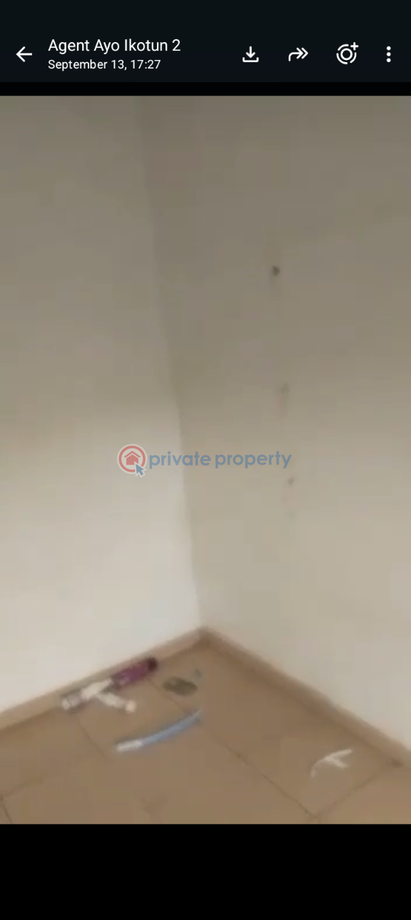 Self Contain For Rent Igando Ikotun/Igando Lagos - 1
