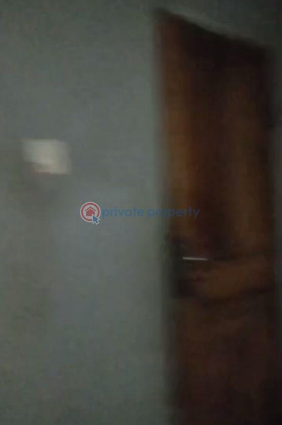 Self Contain For Rent Lawanson Surulere Lagos - 4