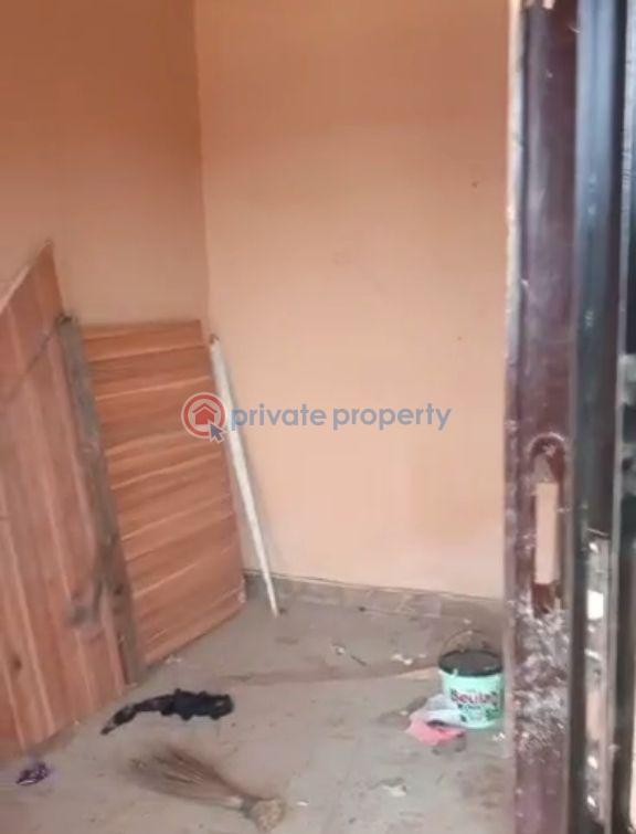 Self Contain For Rent Oworonshoki Gbagada Lagos - 5