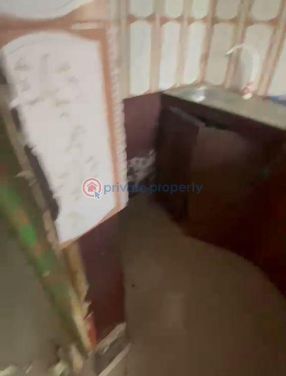 Self Contain For Rent Shomolu Lagos - 7