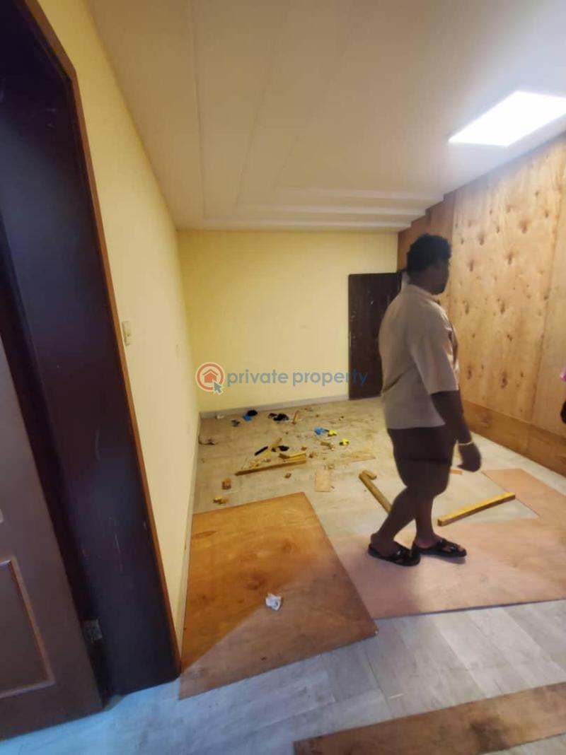 1 bedroom Mini Flat For Rent Lekki Phase 1 Lekki Lagos - 3