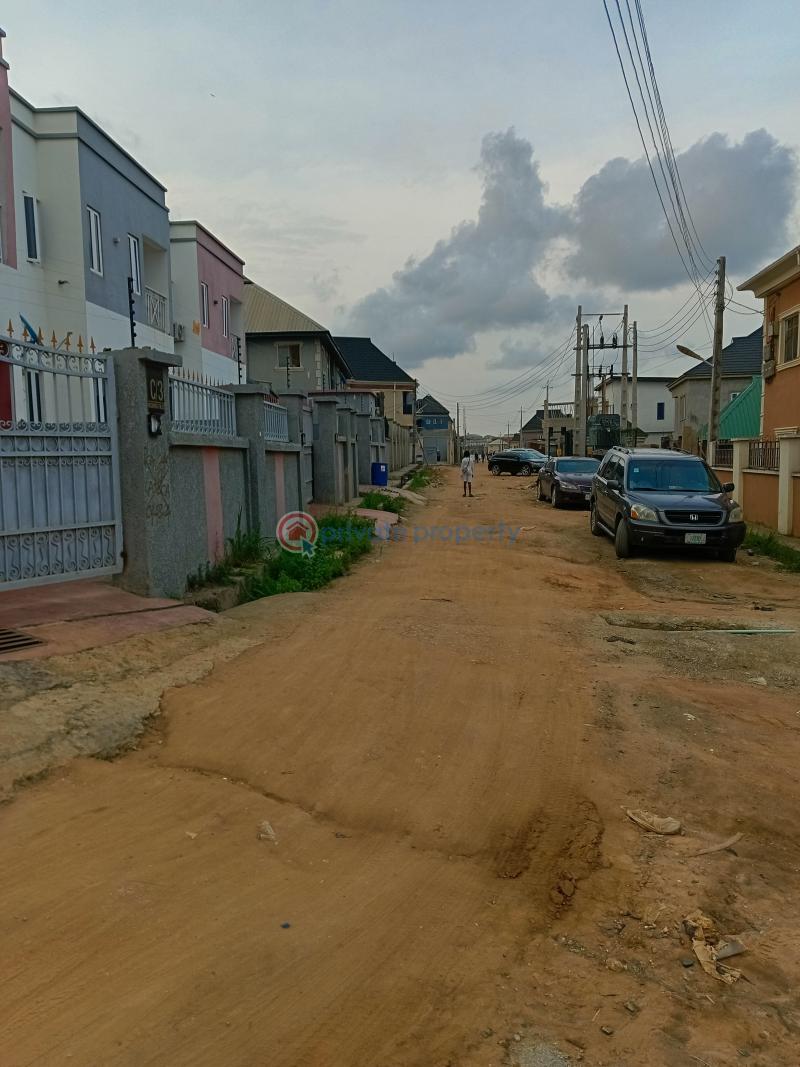 4 bedroom Semi detached Duplex For Sale Ebute Ikorodu Lagos - 4