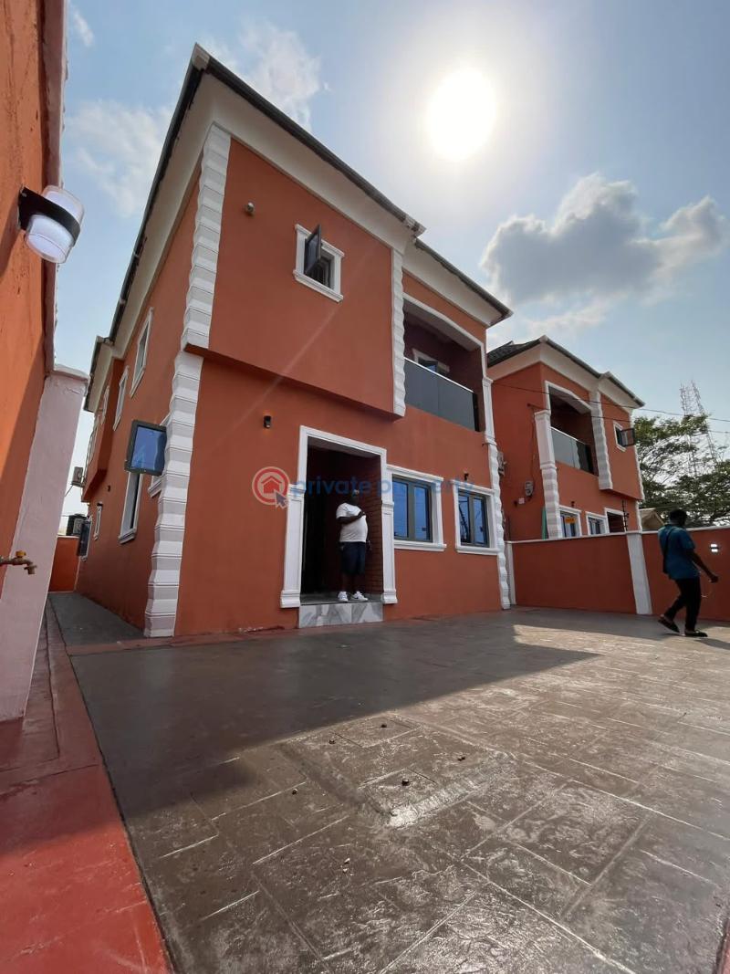 4 bedroom Detached Duplex For Sale Shagari Estate Ipaja Ipaja Lagos - 1