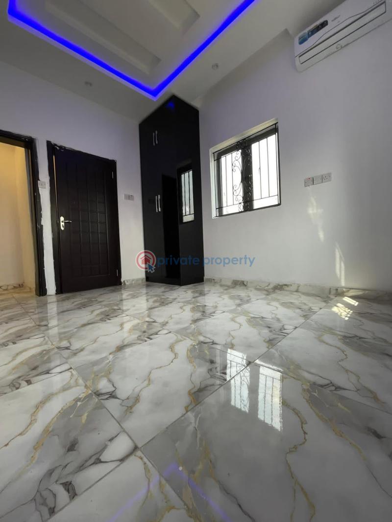 4 bedroom Detached Duplex For Sale Shagari Estate Ipaja Ipaja Lagos - 11