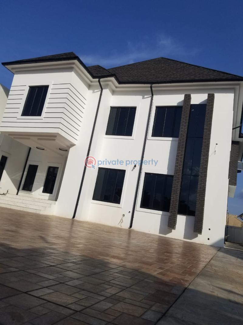 For sale 5 bedroom Flat & Apartment Back Of Nta Asaba ,delta State