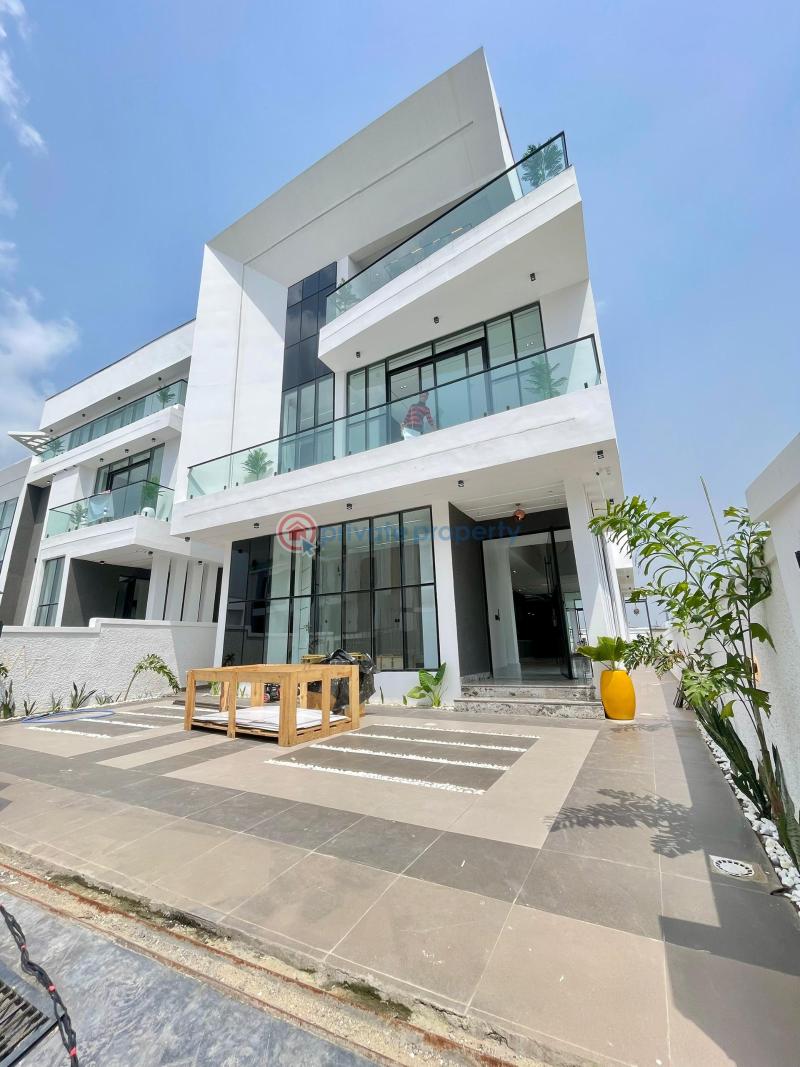 5 bedroom Detached Duplex For Sale Lekki Lagos - 1