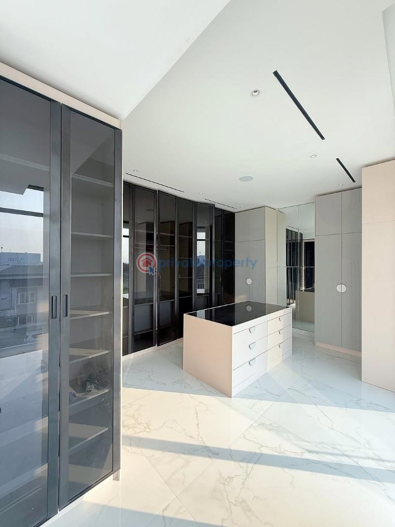 5 bedroom Detached Duplex For Sale Pinnock Beach Estate Osapa Lekki Lagos - 6