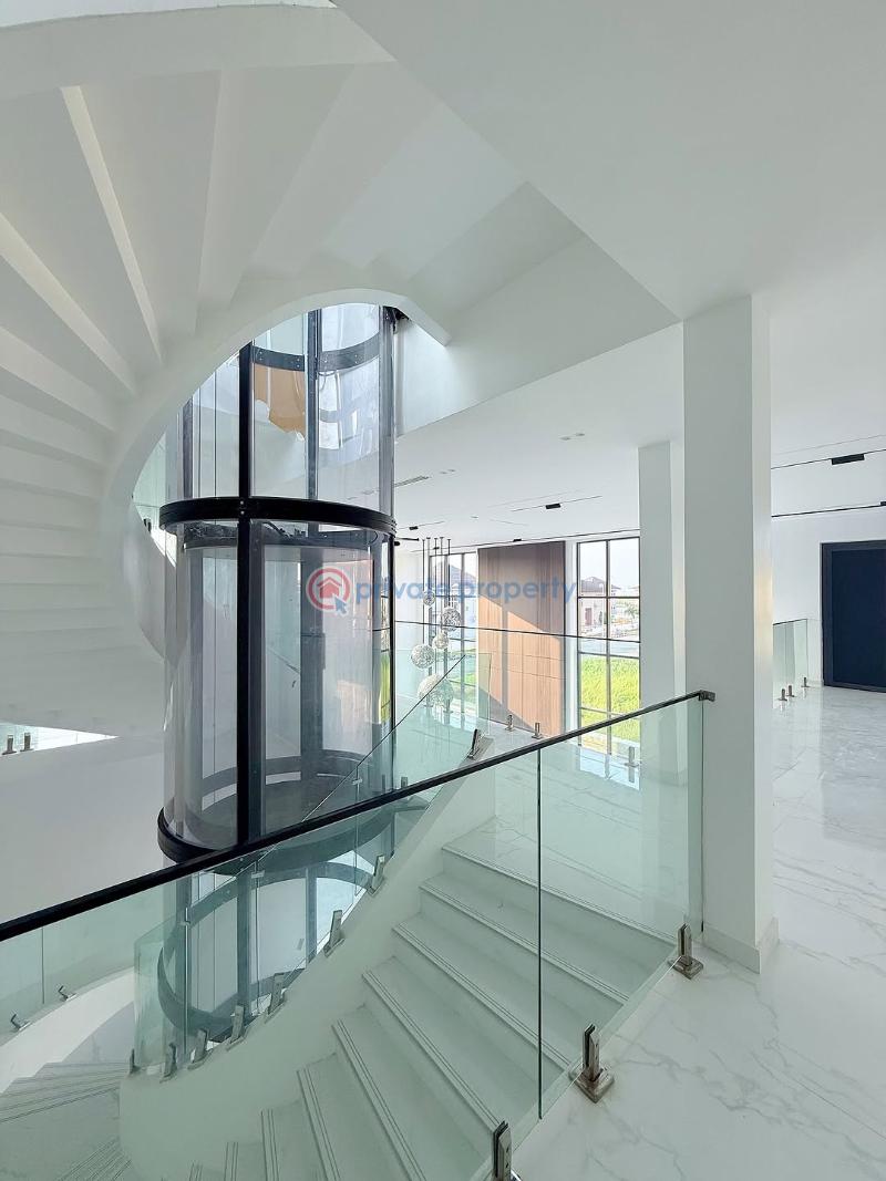 5 bedroom Detached Duplex For Sale Pinnock Beach Estate Osapa Lekki Lagos - 16