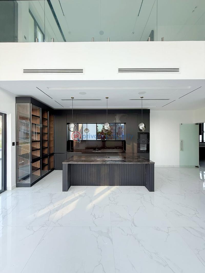 5 bedroom Detached Duplex For Sale Pinnock Beach Estate Osapa Lekki Lagos - 1