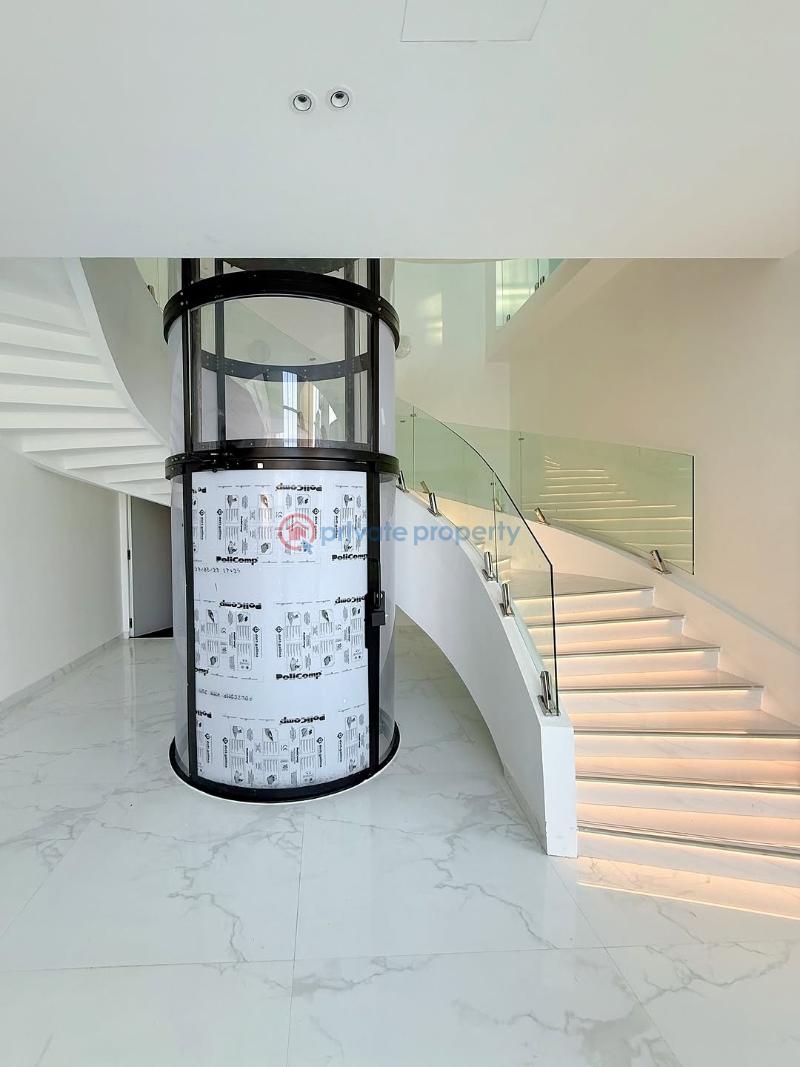 5 bedroom Detached Duplex For Sale Pinnock Beach Estate Osapa Lekki Lagos - 14