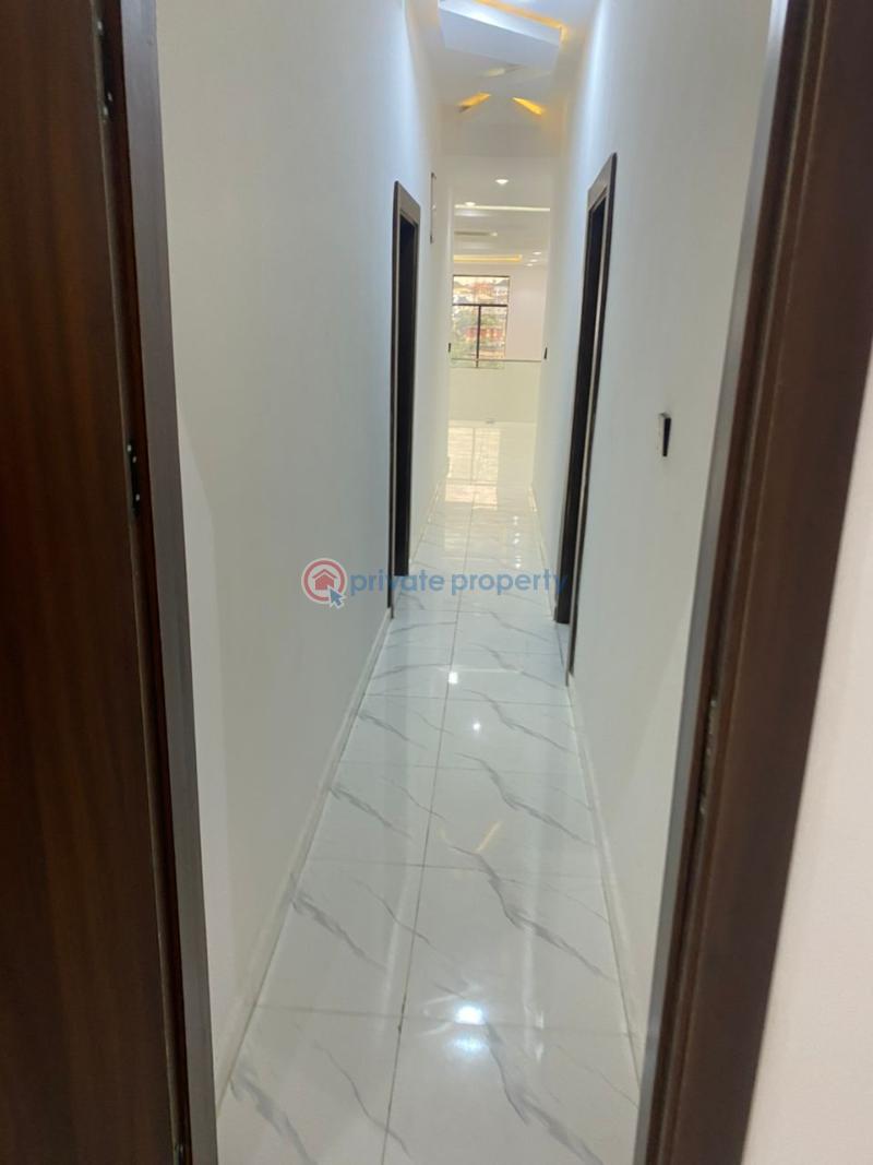 4 bedroom Detached Duplex For Sale Obawole Close To Kayfarm Ifako-Ijaiye Lagos - 18