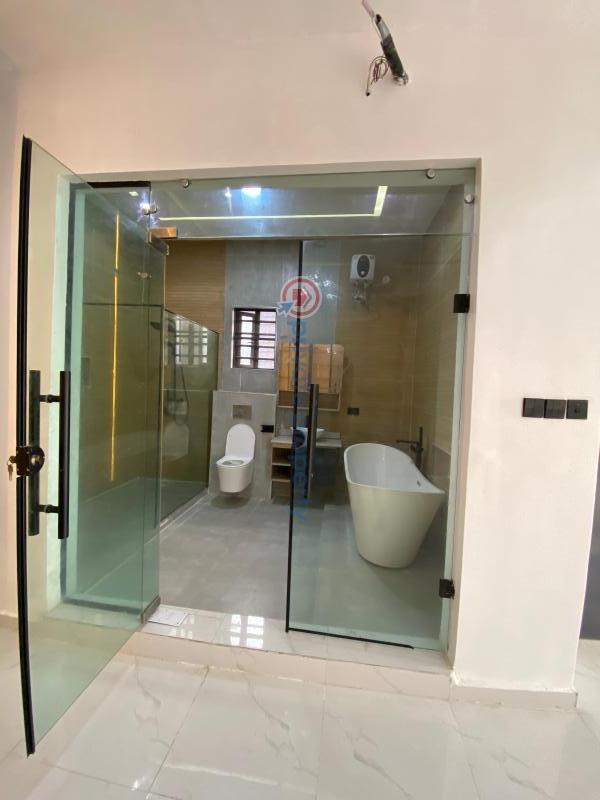 6 bedroom Detached Duplex For Sale Chevron Toll Gate Lekki Lagos Chevron Drive Lekki Lagos - 6