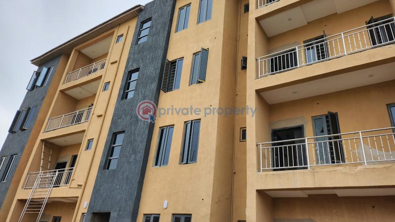 3 bedroom Block Of Flats For Sale Treasure Homes, Sesere Street, Ilasa, Lagos State Ilasamaja Mushin Lagos - 7