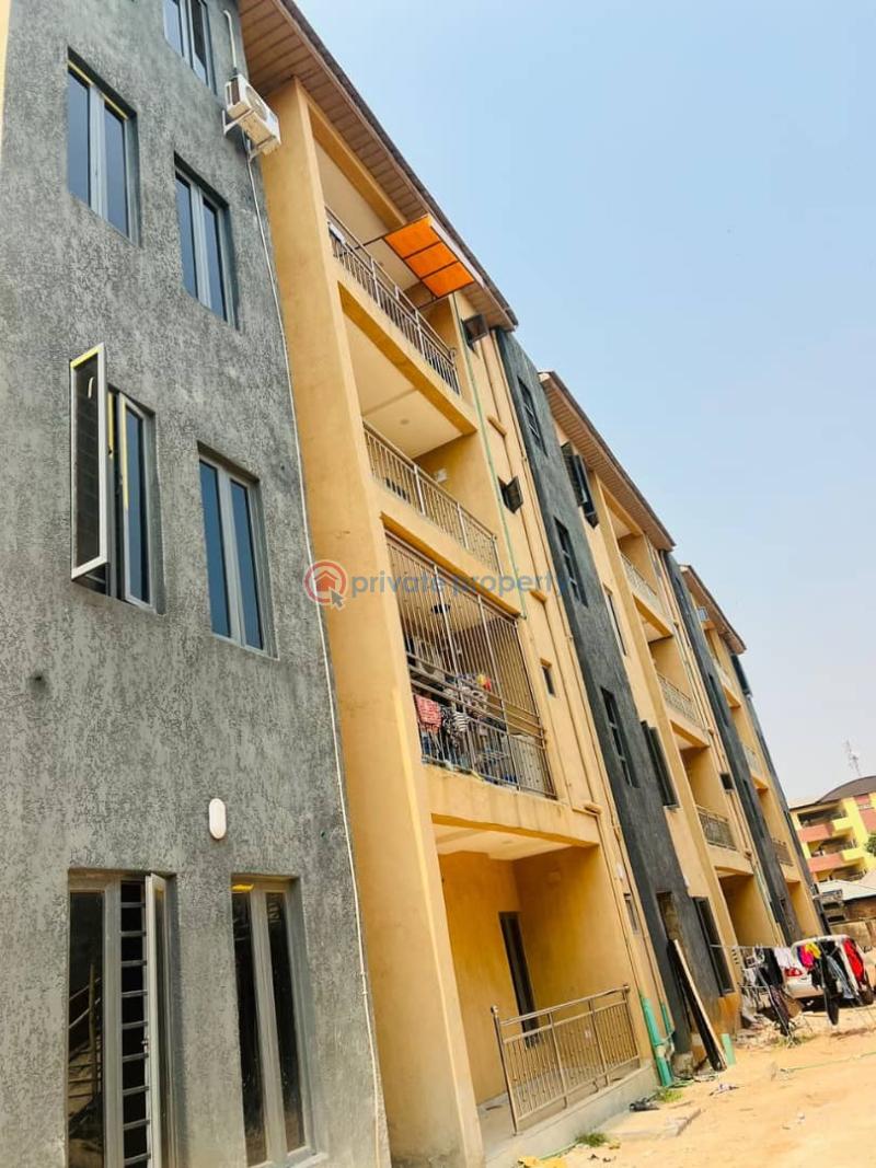 3 bedroom Flat & Apartment For Sale Ilasamaja Mushin Lagos - 13
