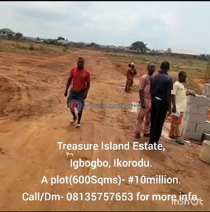 Land For Sale Ebute Jetty Ikorodu Lagos - 2