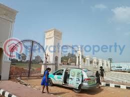 Residential Land For Sale Simawa / Lagos Ibadan Expressway / Behind Rccg Camp Ogun area  - 3